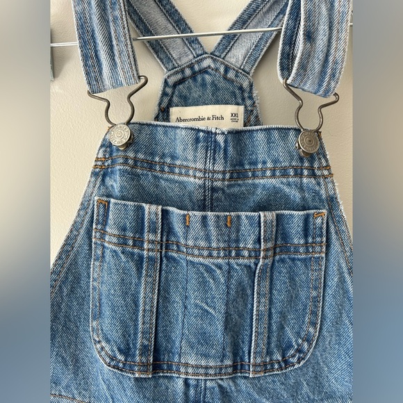 Abercrombie & Fitch Distressed Denim Overalls XXS - Picture 3 of 10